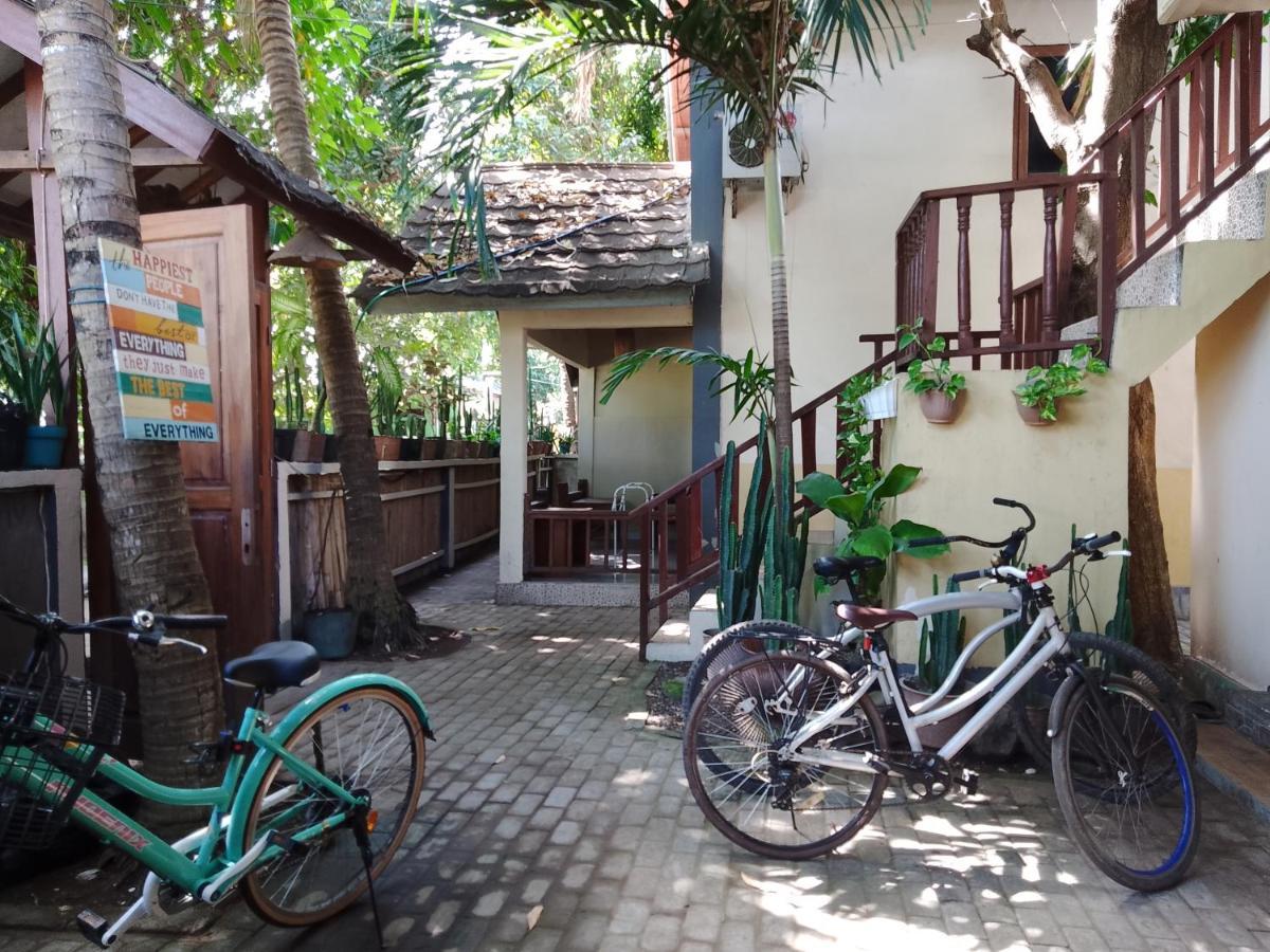 Mangga Homestay Gili Air Buitenkant foto